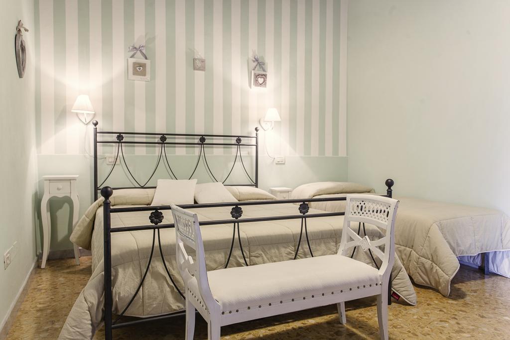 B & B Da Ferro Massarosa Room photo